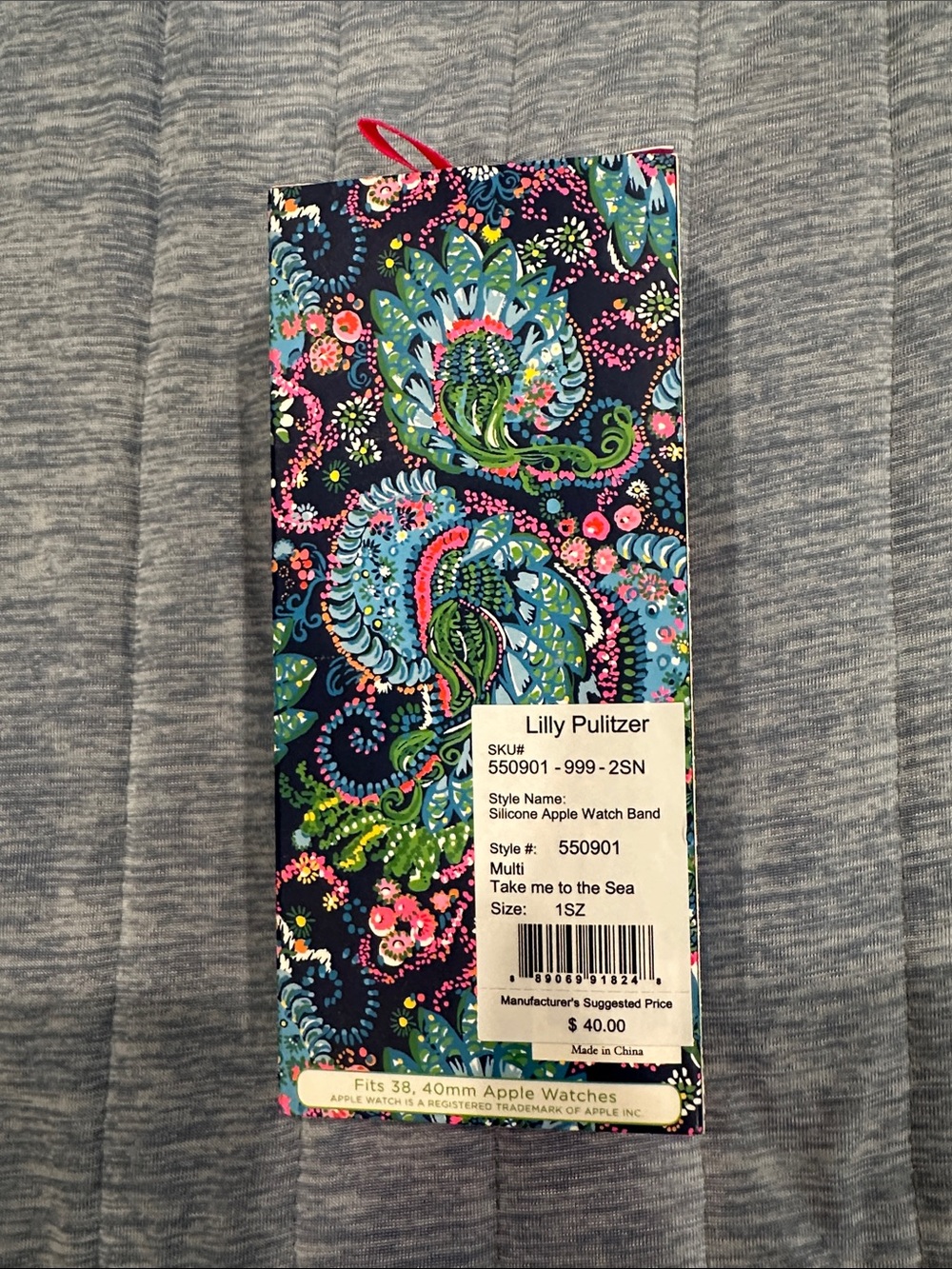 Lilly Pulitzer Take Me To The Sea 38, 40mm Silicone Apple Watch Band - Picture 2 of 5